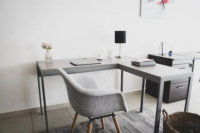 Les 5 critères essentiels pour choisir un service de menuisier