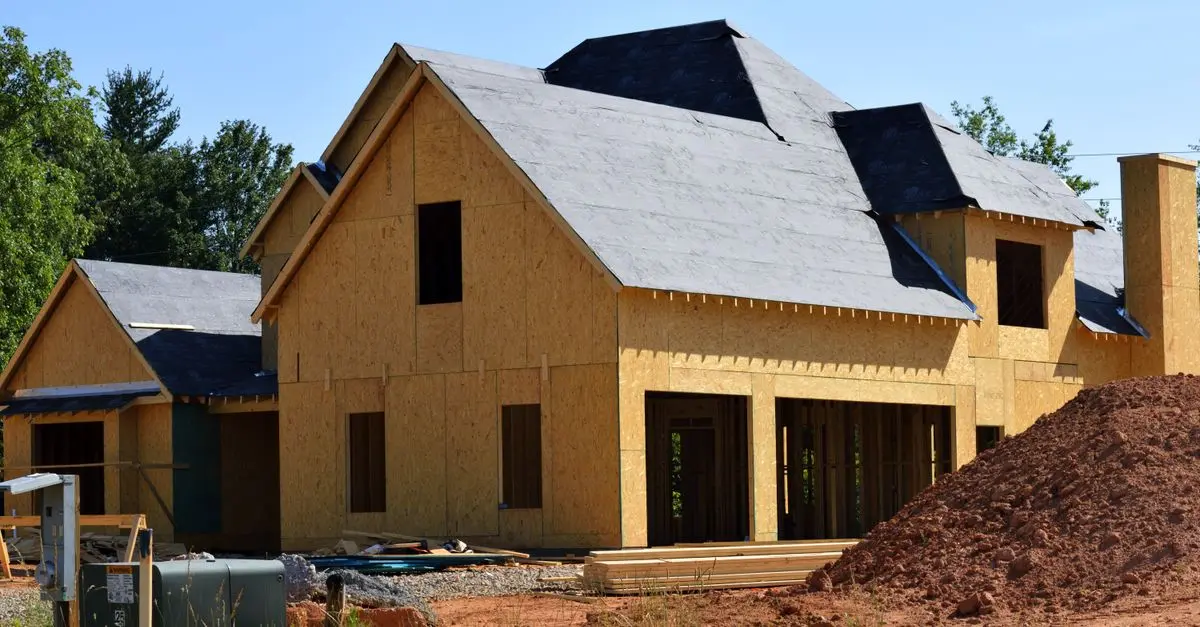 Renforcer la structure d'une charpente en bois