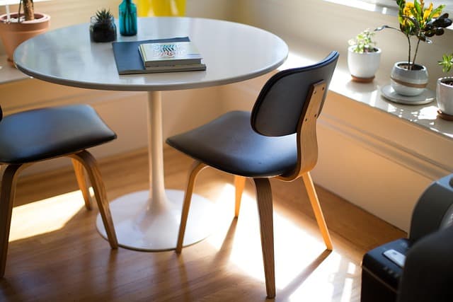 Les essentiels pour choisir le bon service de menuisier